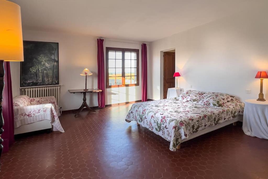 Mas De Charme En Pleine Camargue Villa แซ็ง จิลส์ ภายนอก รูปภาพ