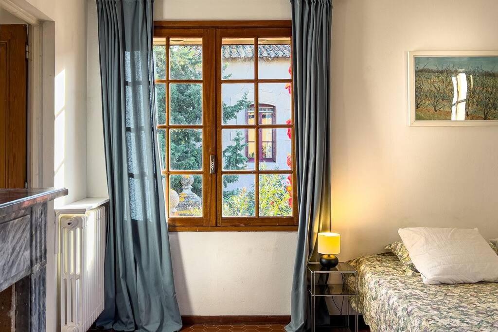 Mas De Charme En Pleine Camargue Villa แซ็ง จิลส์ ภายนอก รูปภาพ