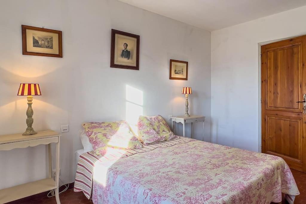 Mas De Charme En Pleine Camargue Villa แซ็ง จิลส์ ภายนอก รูปภาพ
